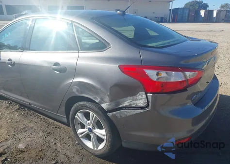 2014 Ford Focus Se из США, поврежденный, VIN 1FADP3F23EL402985